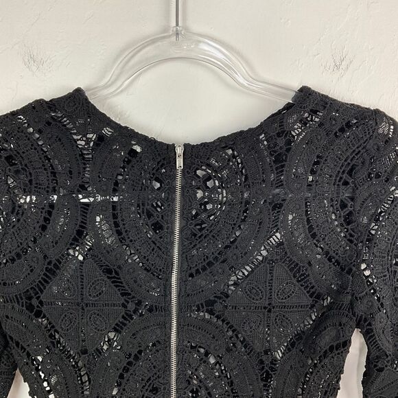Charlotte Russe Black Crochet 3/4 Sleeve Romper X-Small XS - Picture 5 of 8
